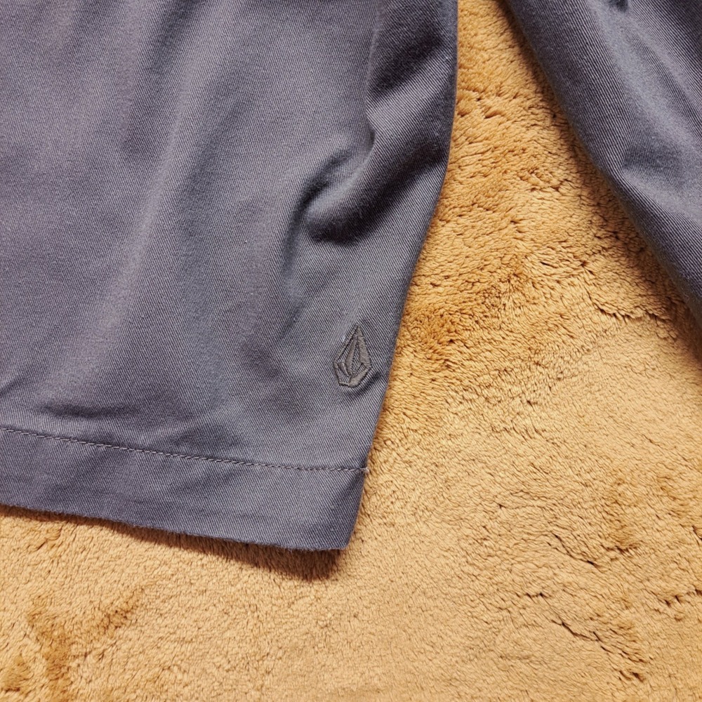 Volcom Chino Shorts Mens 40 Grey Excellent Modern Stretch Skate Casual - Picture 8 of 11